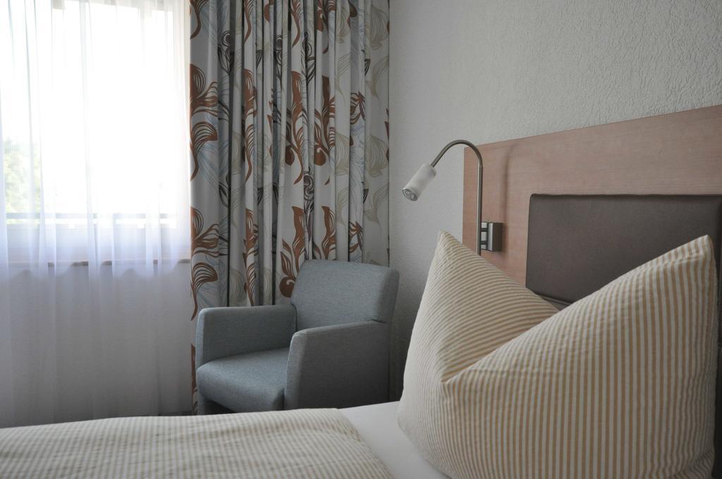 Hotel-Pension-Jasmin ラインフェルデン エクステリア 写真